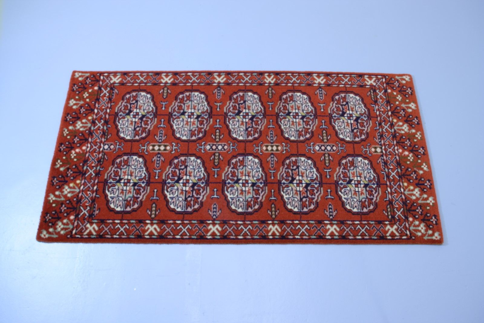 Perser Teppich Netz 68 cm x 135 cm