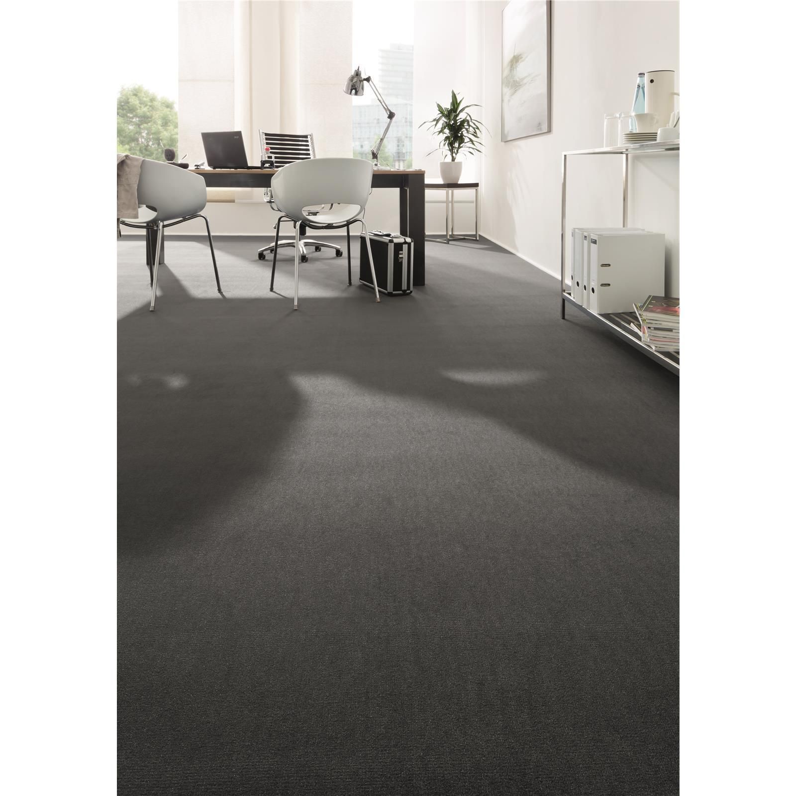 Teppichboden INFLOOR-GIRLOON Cosmos/Attaché Velours Schwarz 590 uni - Rollenbreite 400 cm