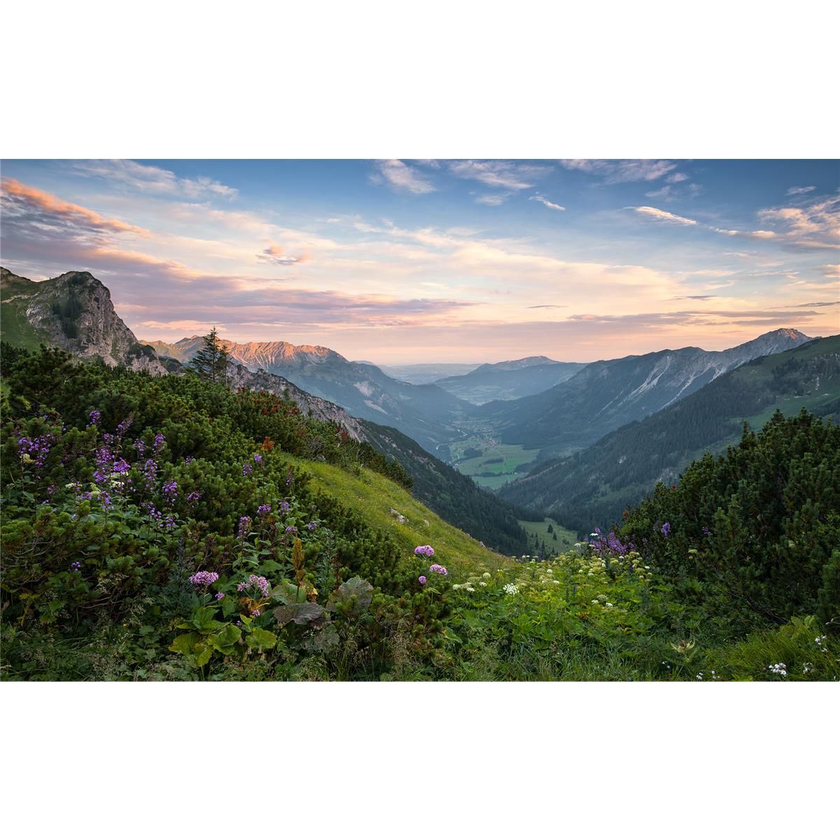 Vlies Fototapete - Naturpark Allgäuer Hochalpen - Größe 450 x 280 cm