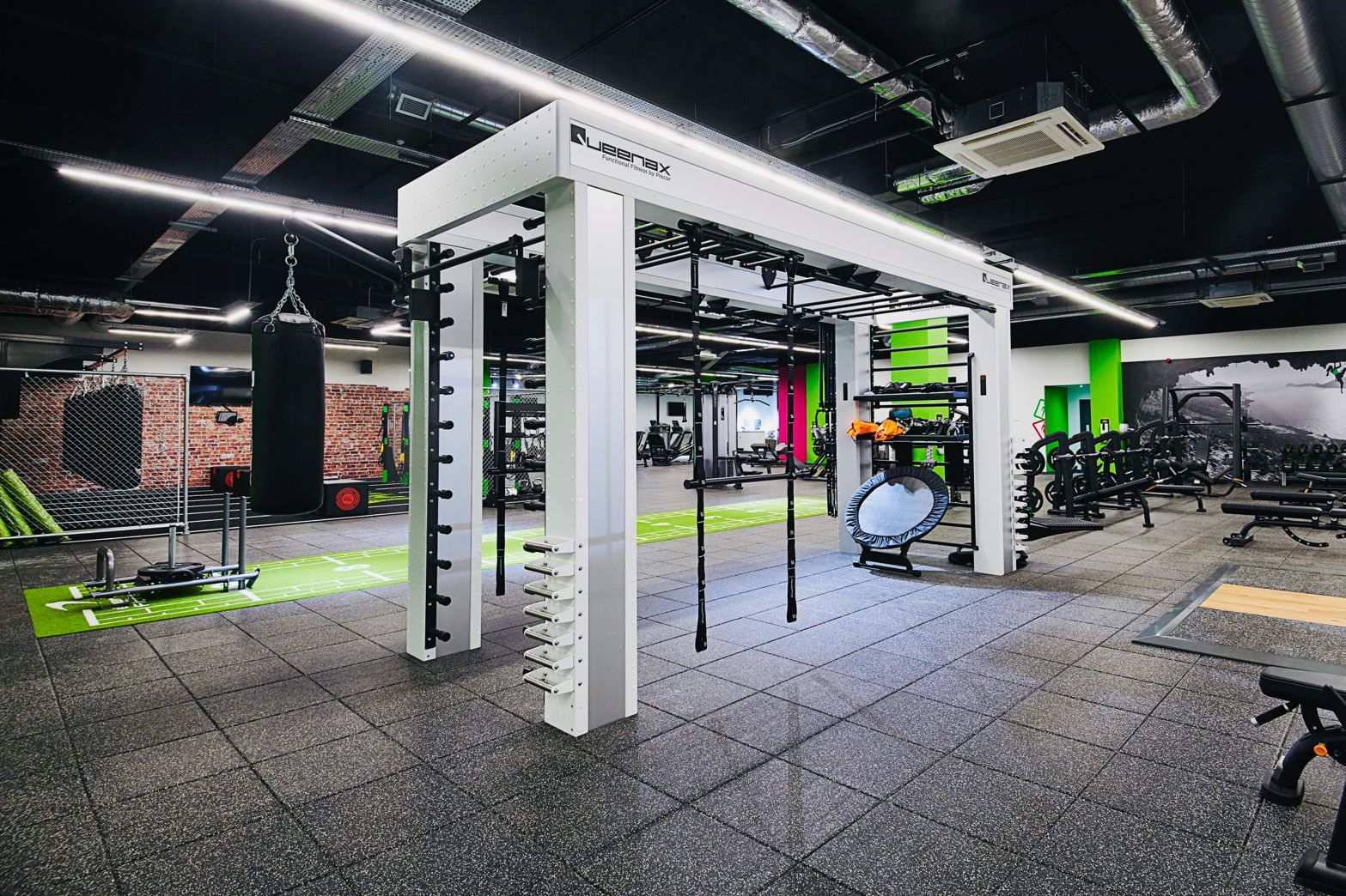 Fitnessboden RUBSLICE 1050, Gummi Bodenbelag 85% schwarzes SBR + 15% hellgraues EPDM 1020 mm x 1020 mm - Dicke 7 mm