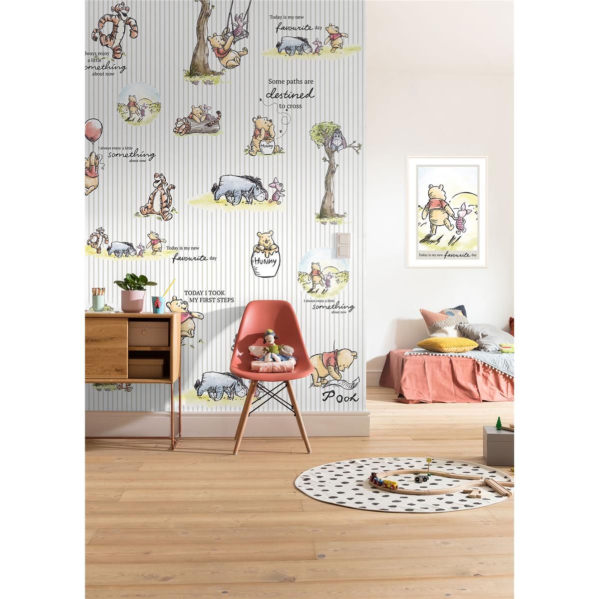 Vlies Fototapete - Winnie the Pooh Stripes - Größe 200 x 280 cm