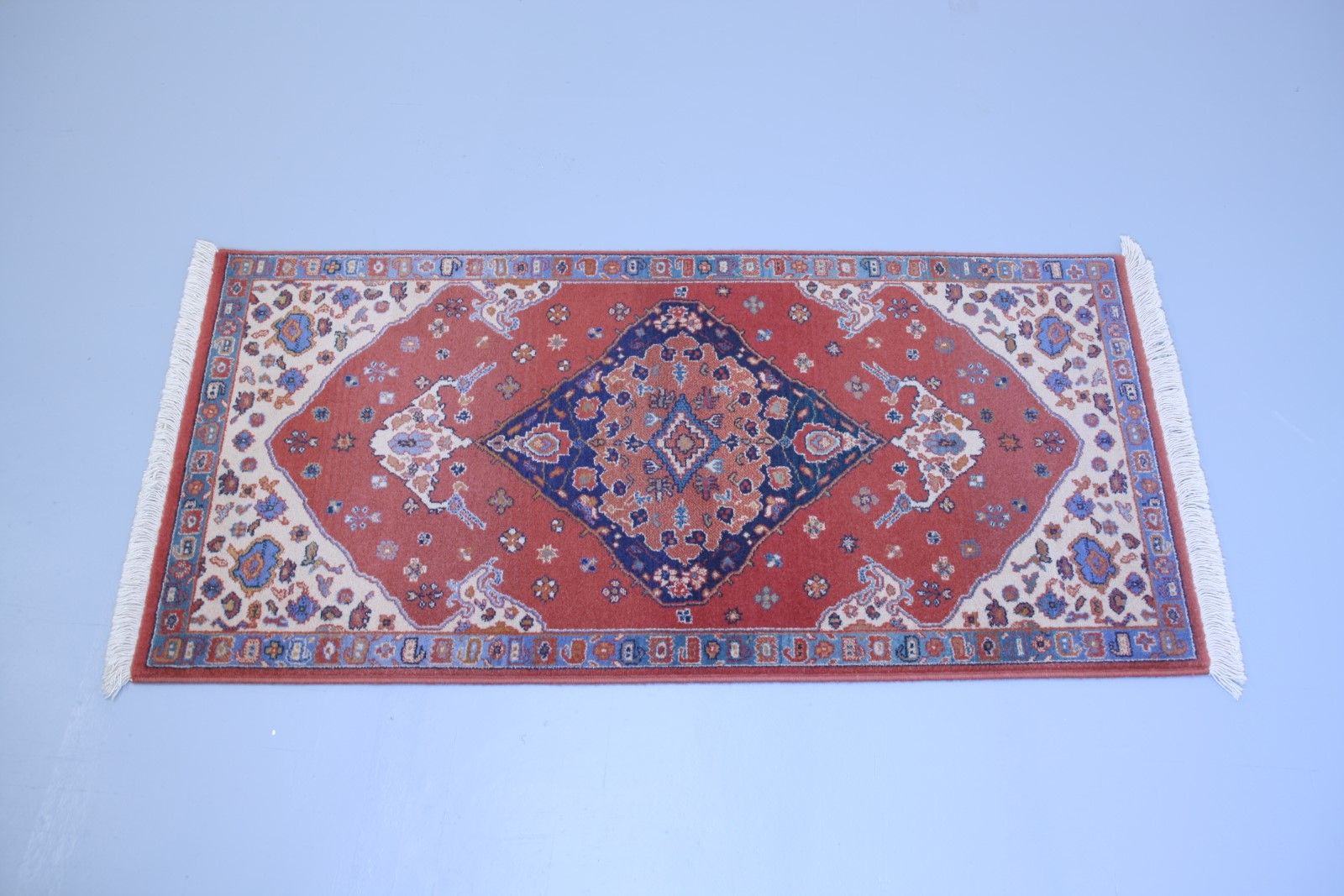 Perser Teppich Insel 65 cm x 130 cm